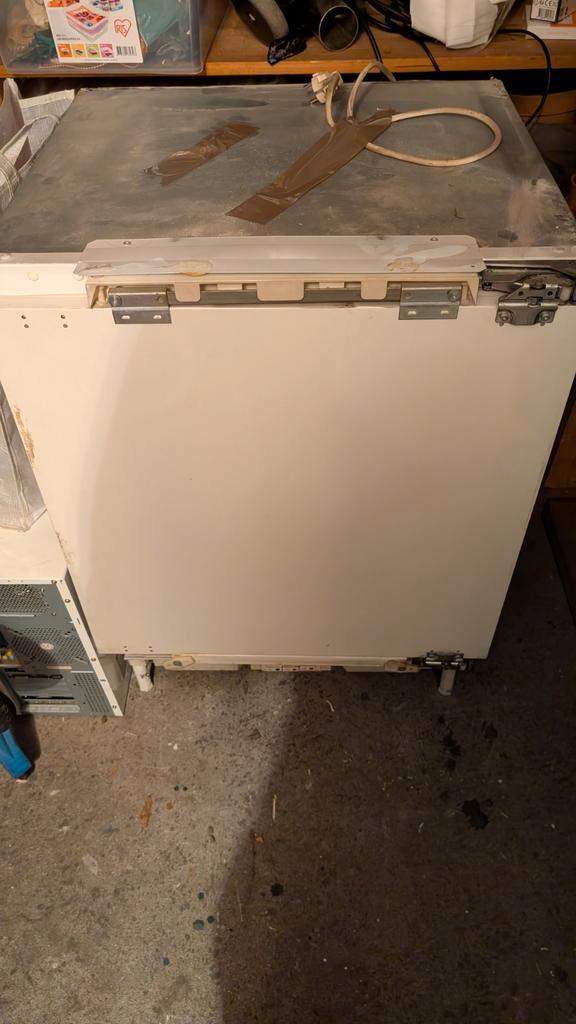 Gratis op te halen! Siemens GU12B02/02 Onderbouwvriezer