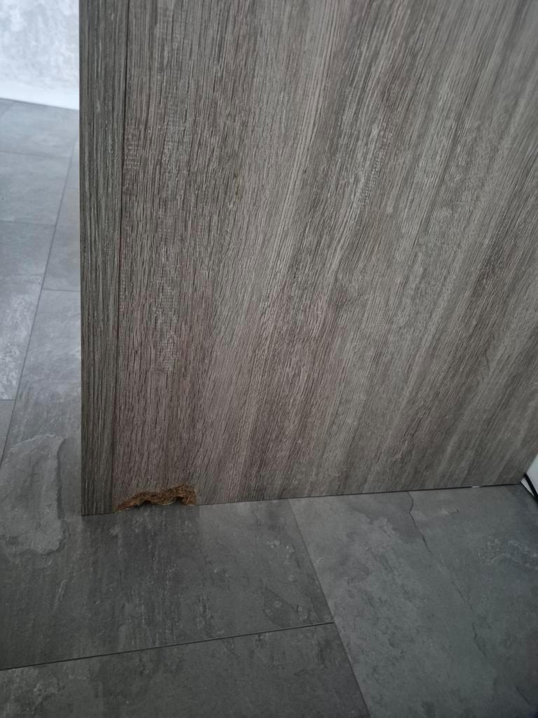 Tv-kast en salontafel set- gratis ophalen