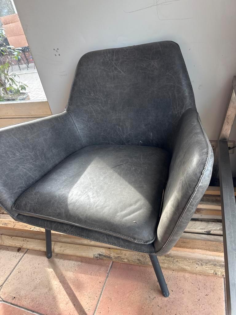 Zuiver Kuipstoel - Stijlvolle grijze stoel