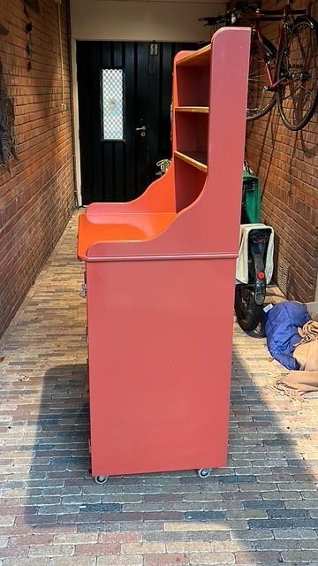 Commodekast, kinderkast, kraamkast op wieltjes GRATIS