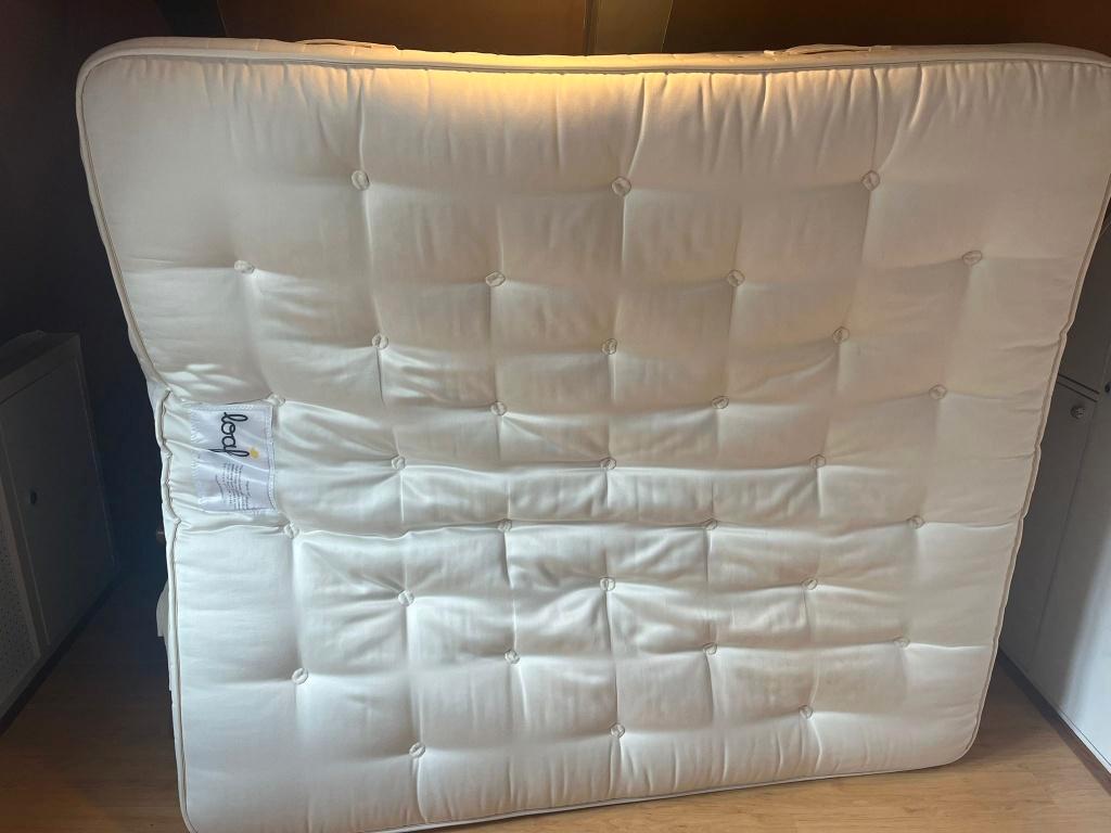 Loaf superking bed + mattress (Superking Coco Bed)