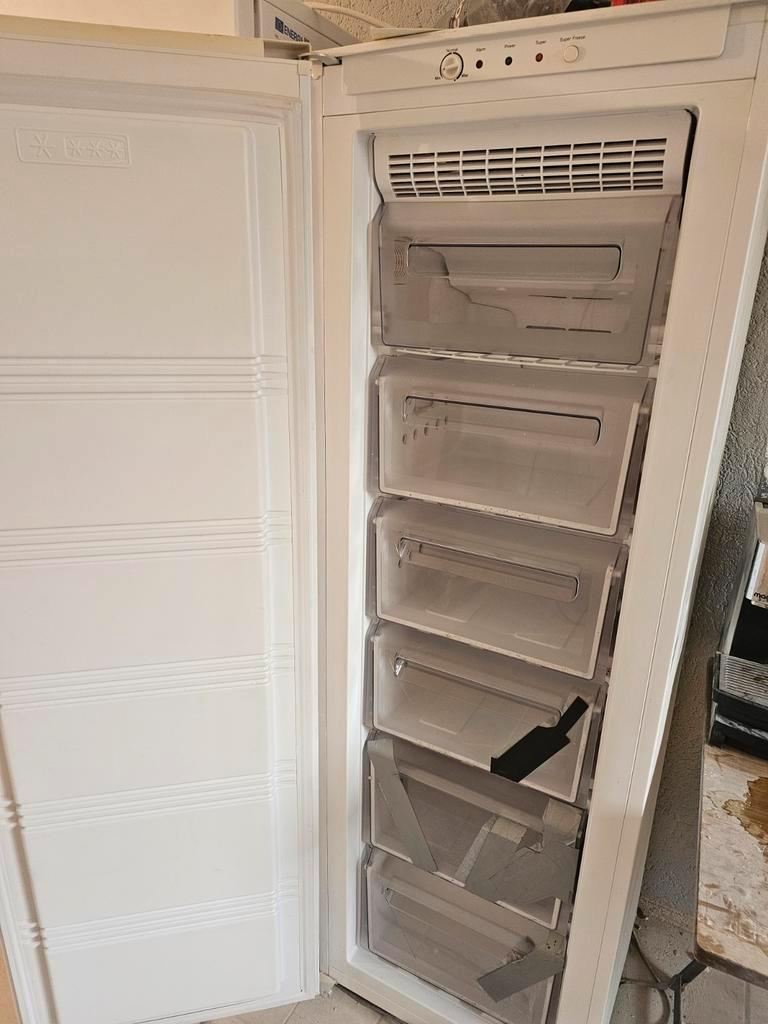 White night vriezer gratis ophalen