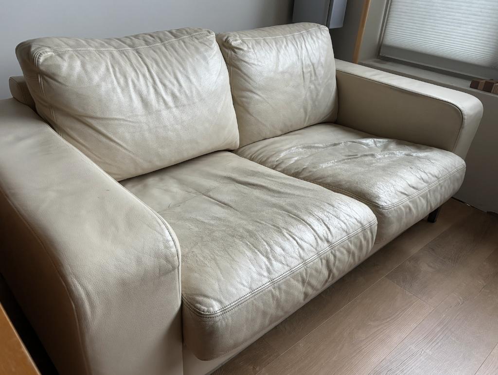 Gratis bankstel wit leer tweezitter