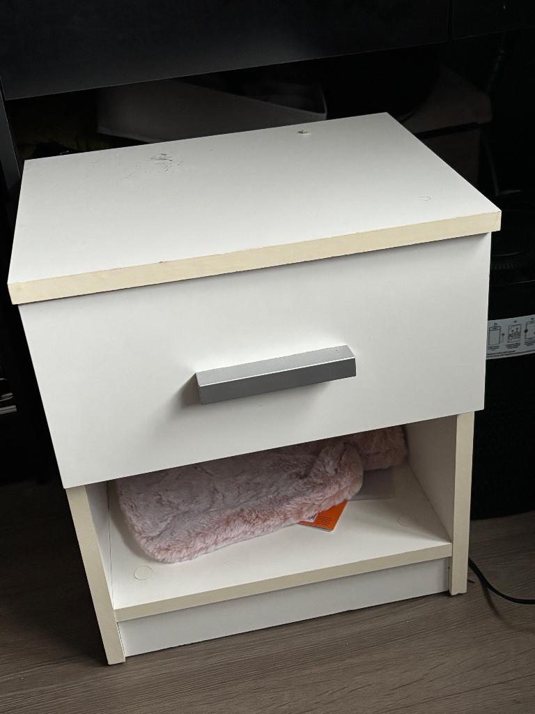 GRATIS Ikea Nachtkastje