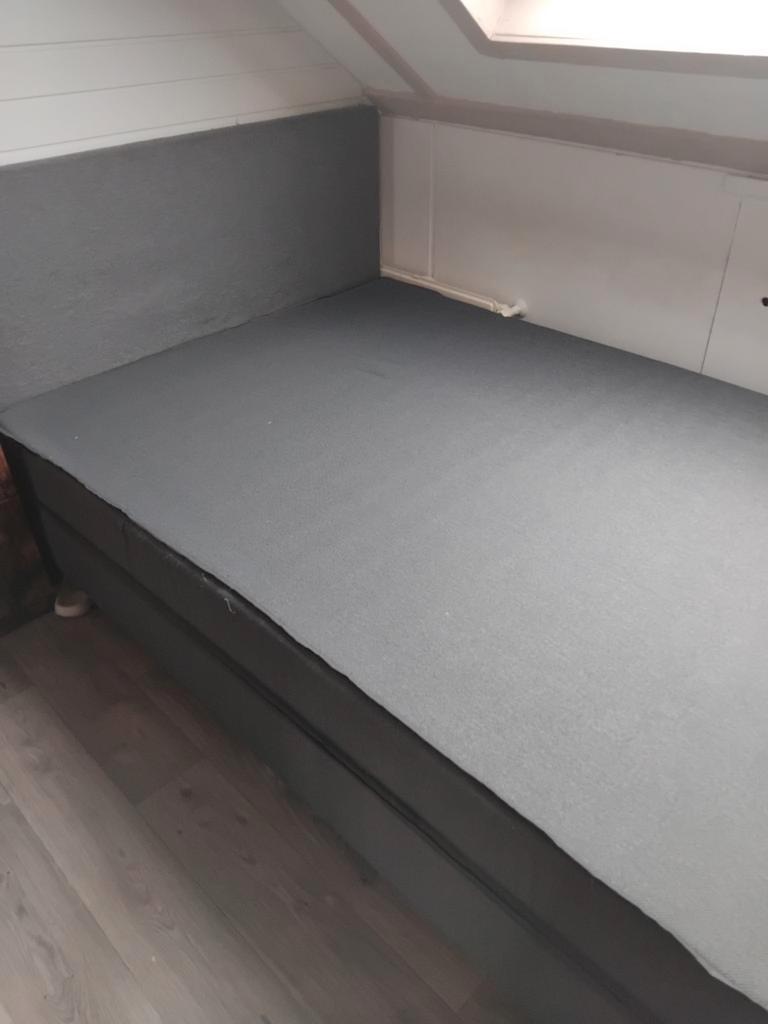 Gratis boxspring 140cm