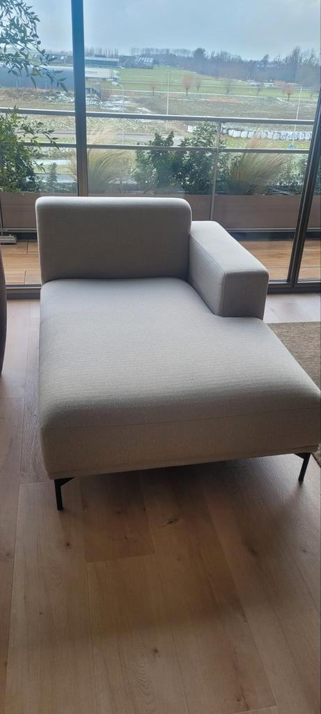 Divan   zandkleur: gratis af te halen