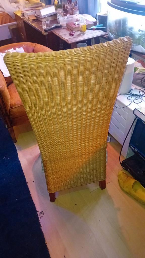 4X rieten stoelen gratis ophalen