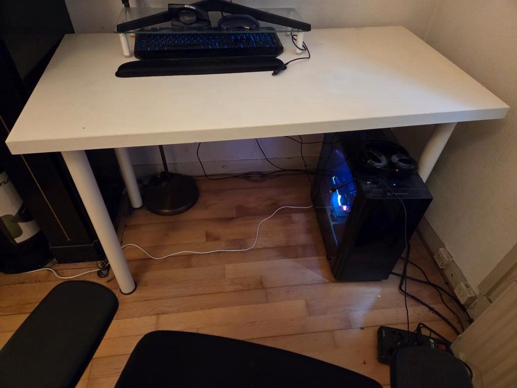 Bureau 120x60x73(gratis)