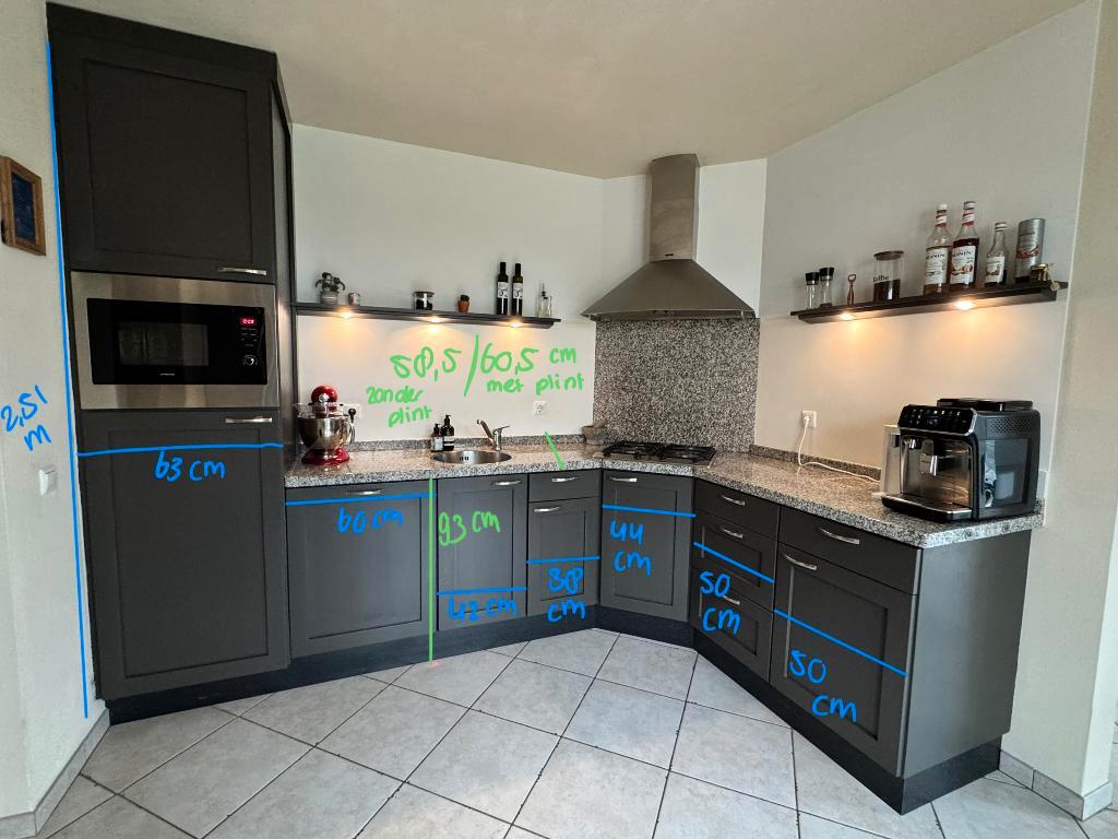 GRATIS AFHALEN Complete keuken incl. apparatuur