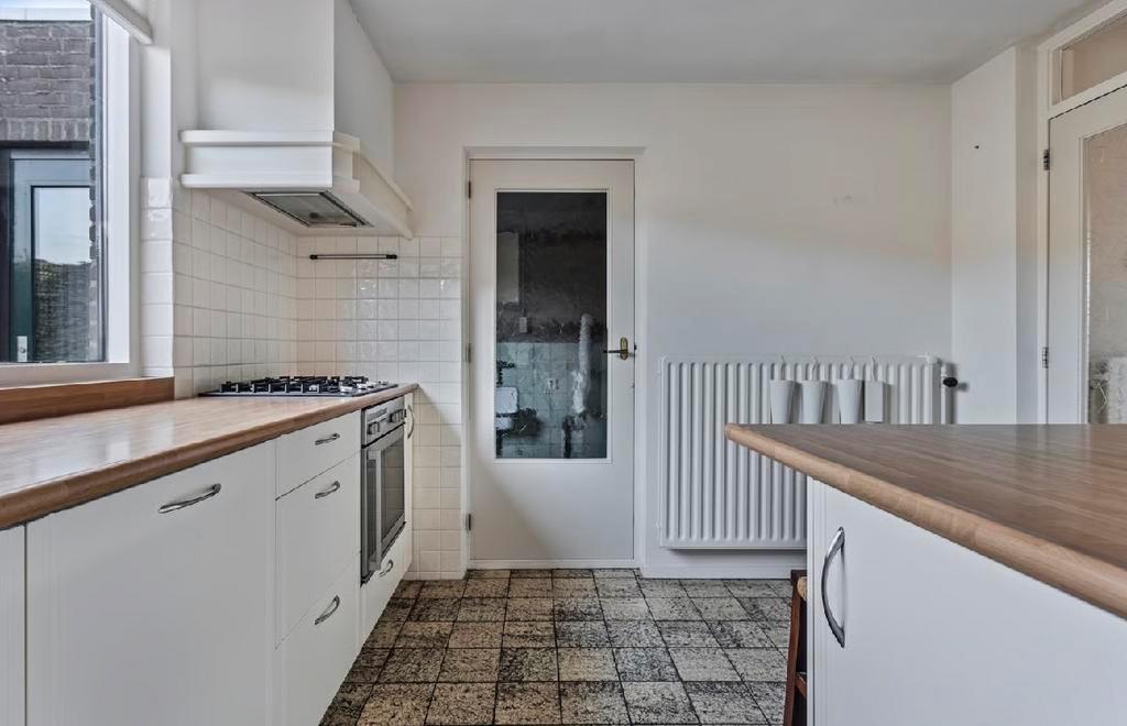 Gratis keuken met schiereiland - snel ophalen!