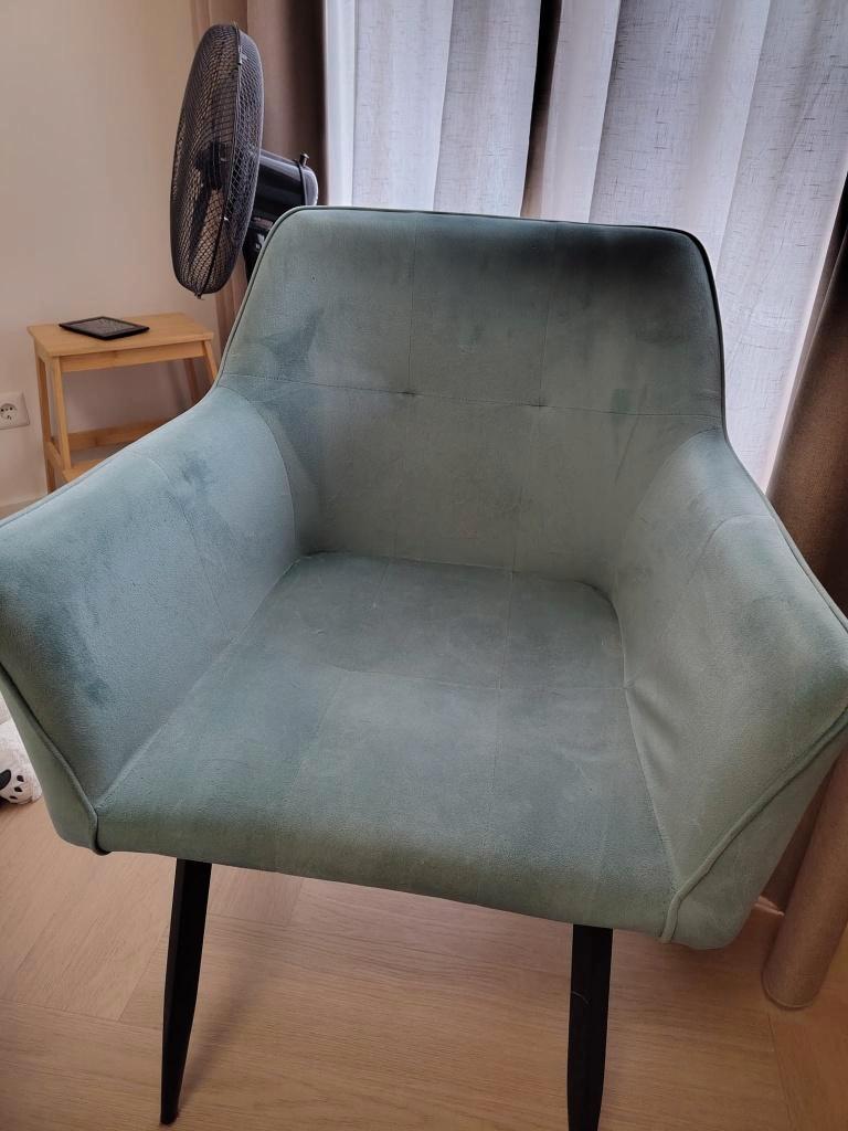 6 stoelen voor de eetkamer