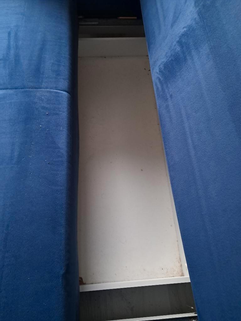 Blauwe Slaapbank/ Tweepersoonsbank