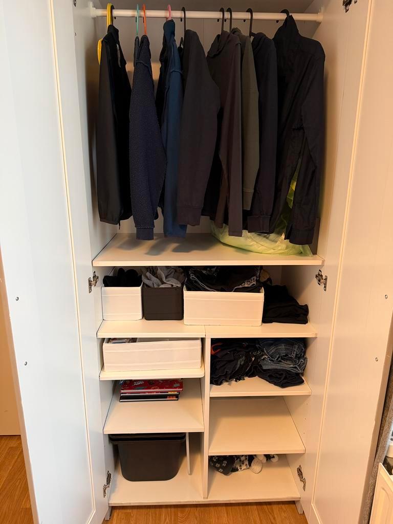 Gratis! Kledingkast grijs Ikea Brimnes 2 deuren