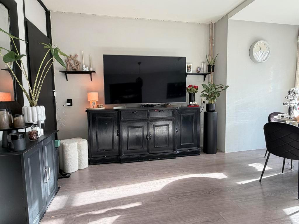 GRATIS Tv meubel / Dressoir kast