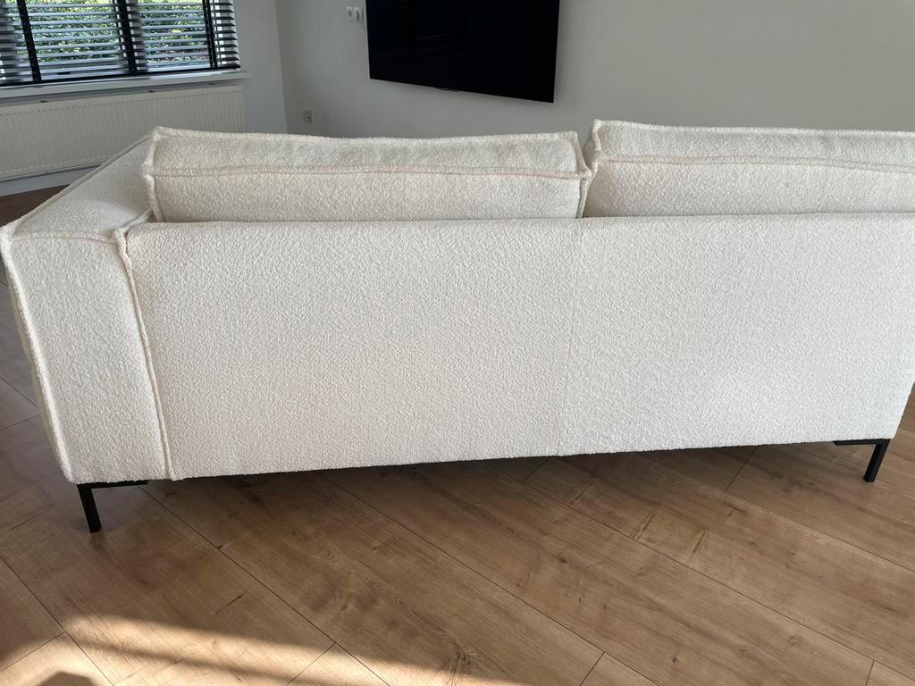 Teddy bank gebroken wit. Mag direct weg!