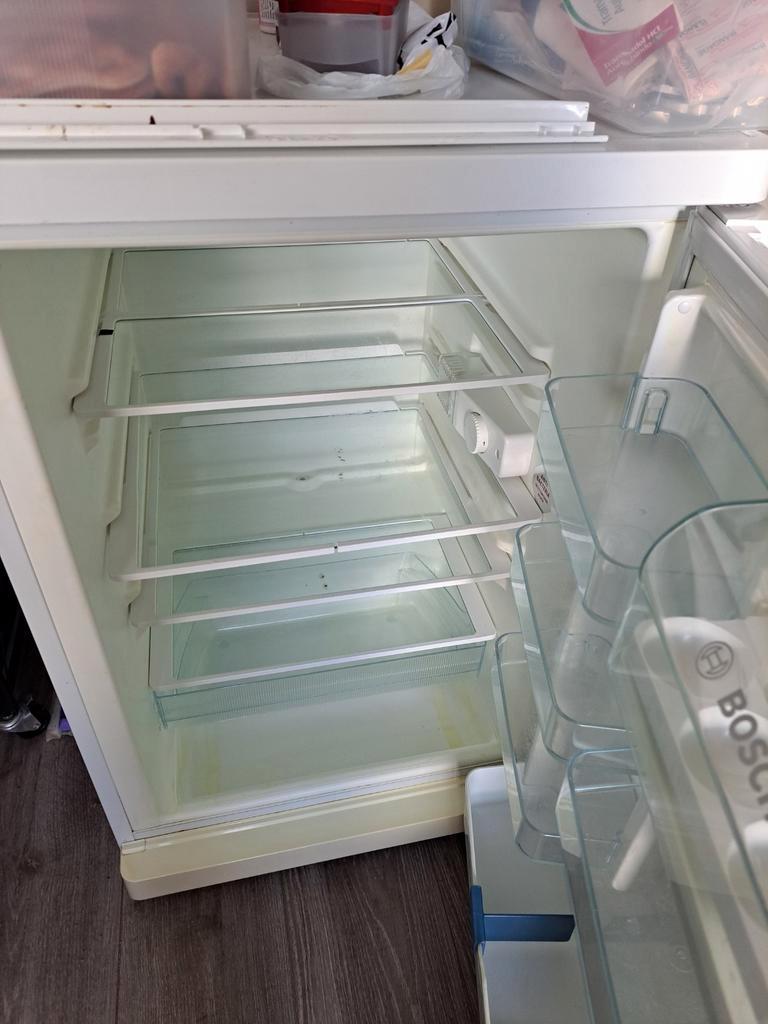 GRATIS: Bosch tafelmodel koelkast