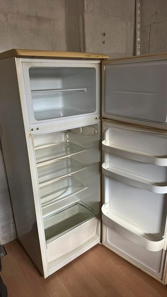 Gratis koelkast met vriesvak