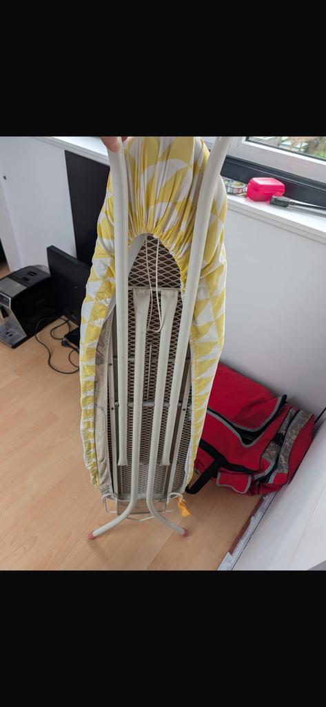 Strijkplank gratis op te halen