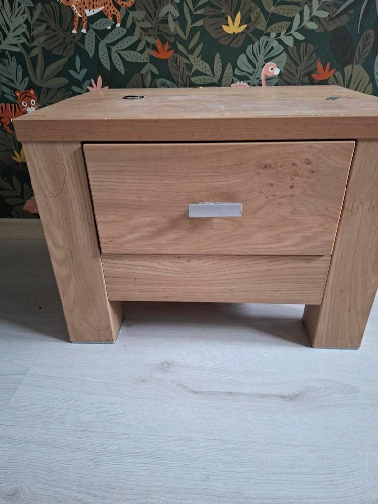 Gratis ophalen nachtkastje