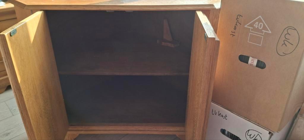 Tv kast/ hoekkast