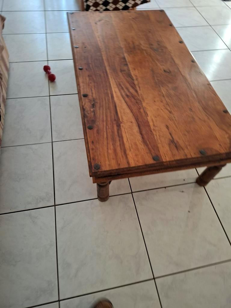 Houten salontafel