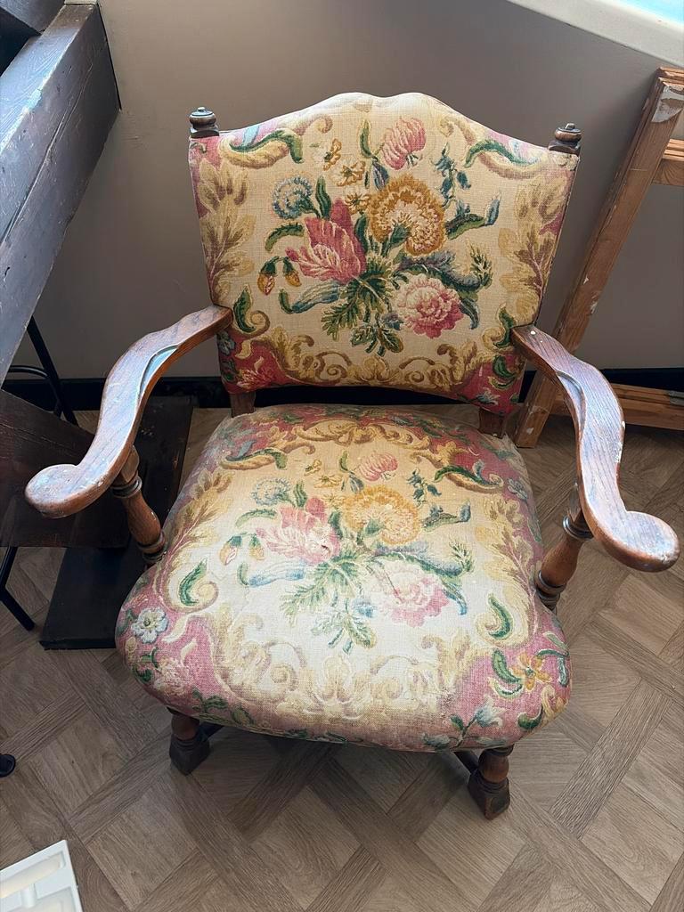 2 Stoelen voor opknapbeurt - Gratis af te halen