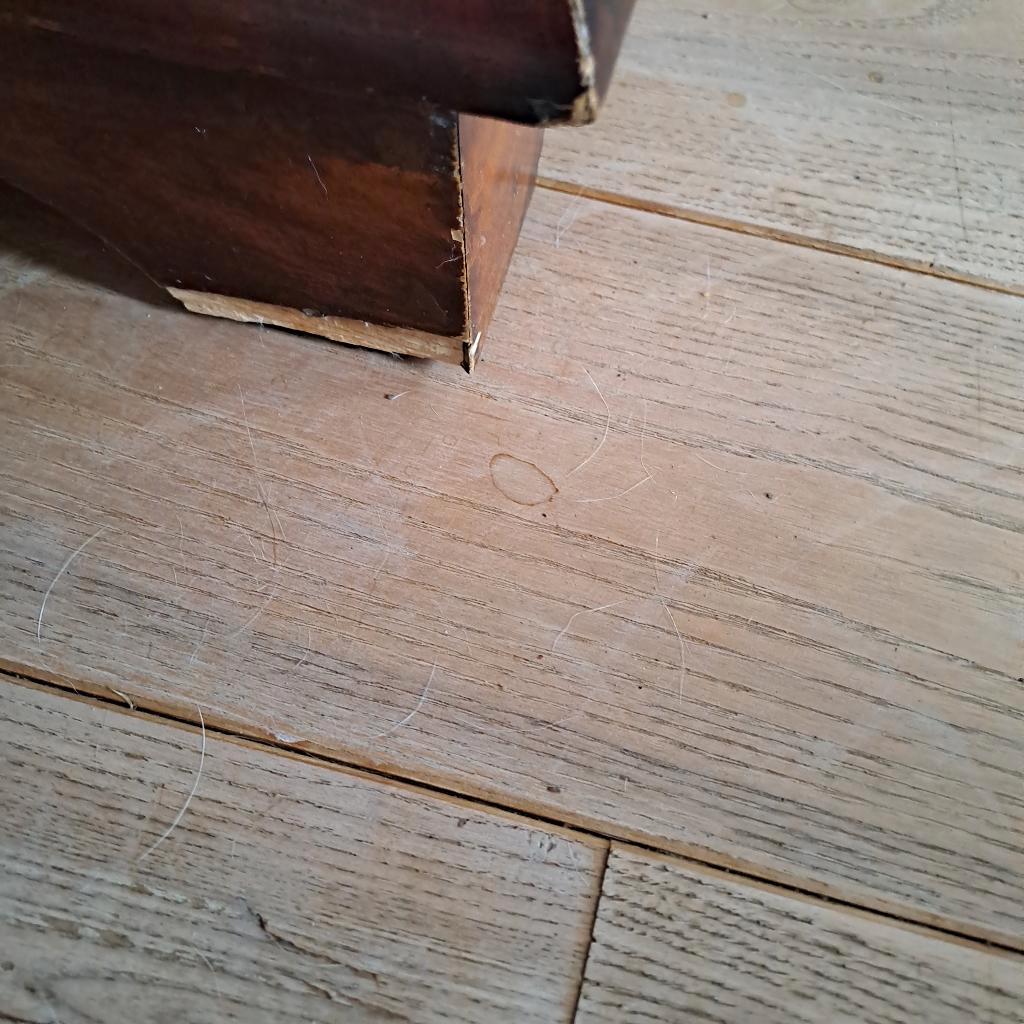 GRATIS teak houten TV kast