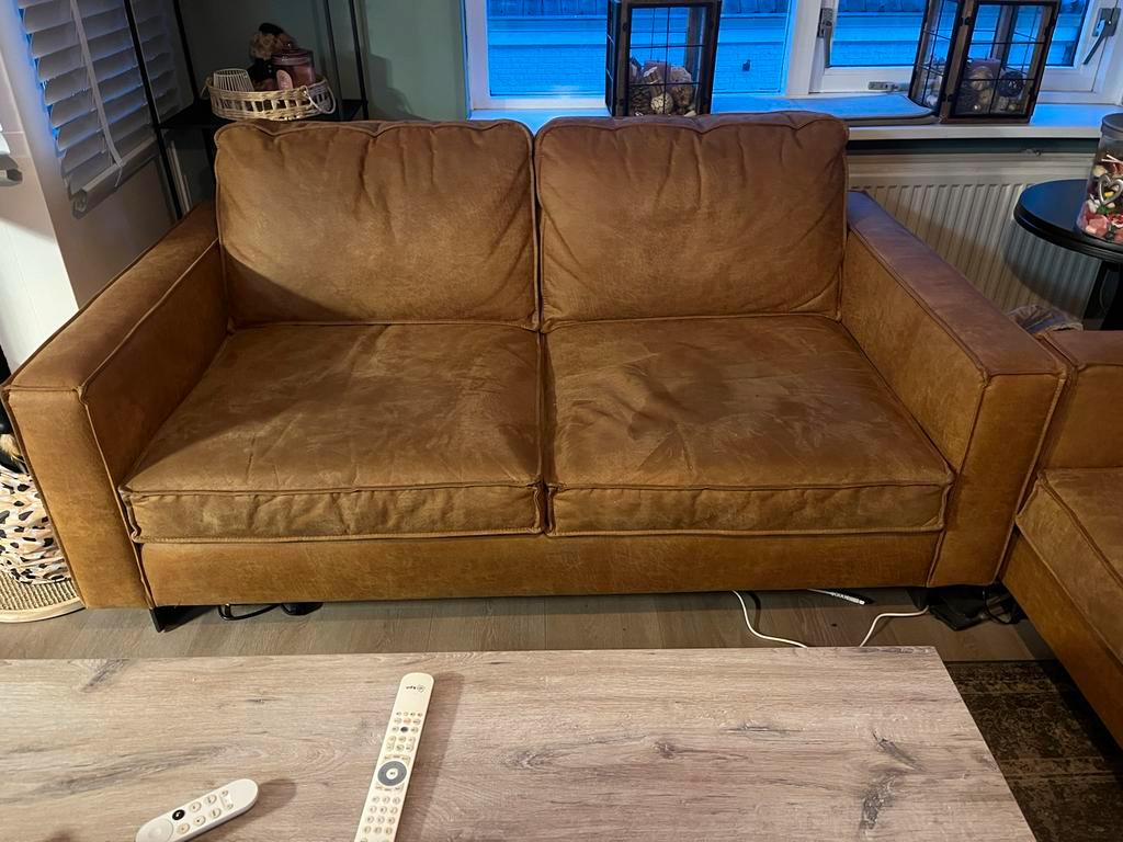 Gratis 2- en 3-zitsbanken - Zelf ophalen!