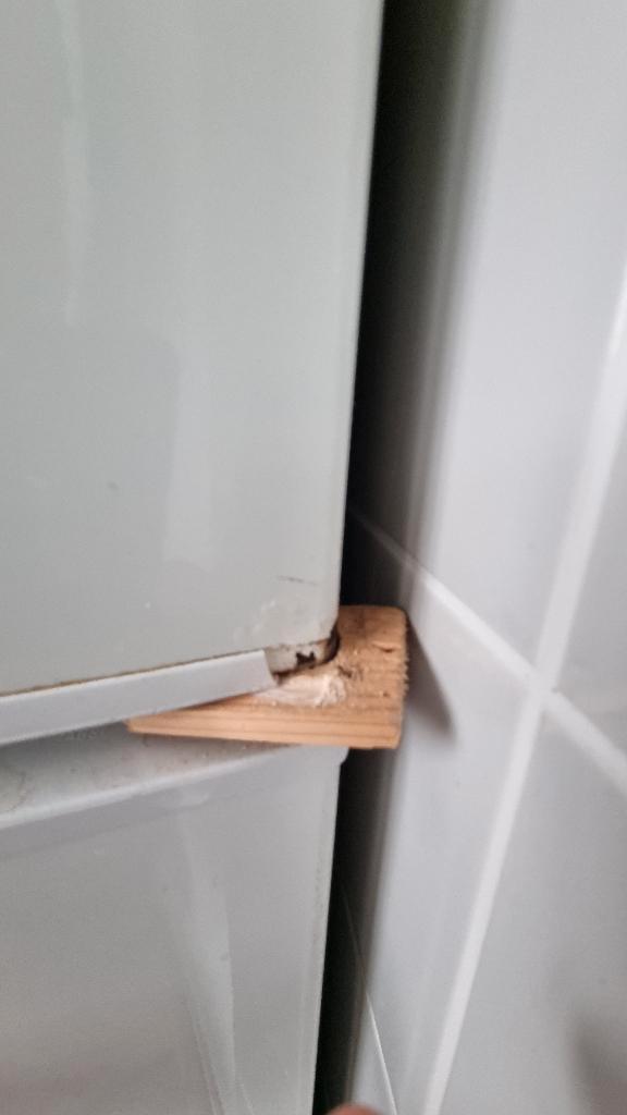 AEG koelkast met aparte vriezer