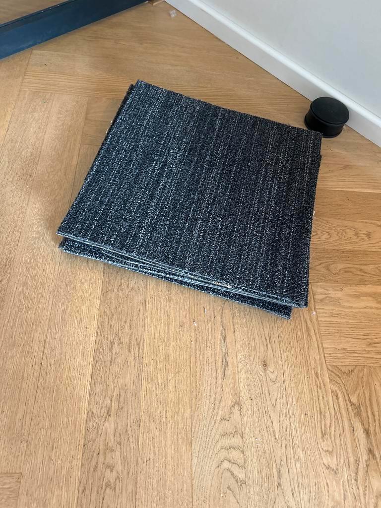 Vloerbedekking tegels 9 stuks