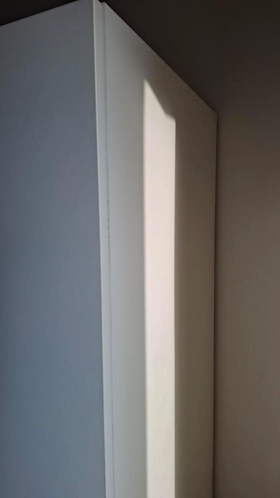 4 Kasten 1 met deuren. Breedte 90 cm.