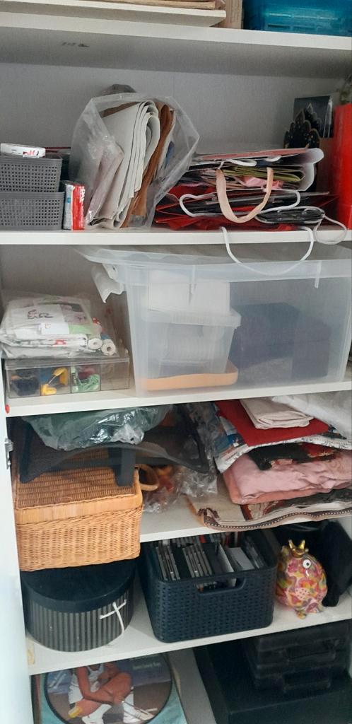 Kast met gratis spullen