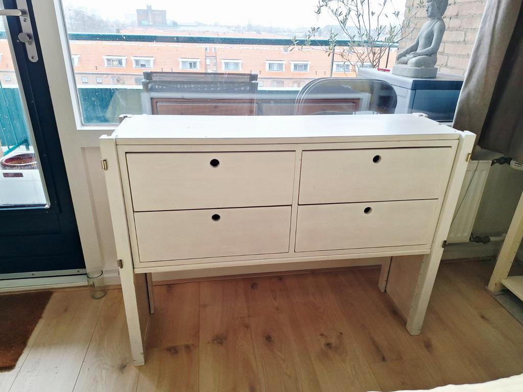 Gratis afhalen: Lundia ladeblok.