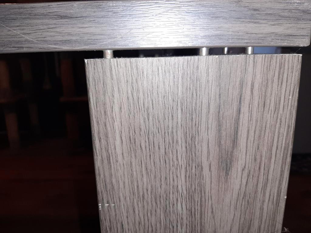 Gratis Eettafel - Snel ophalen!