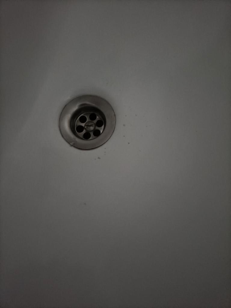 Wastafel Sphinx  60 cm br,  planchet gratis