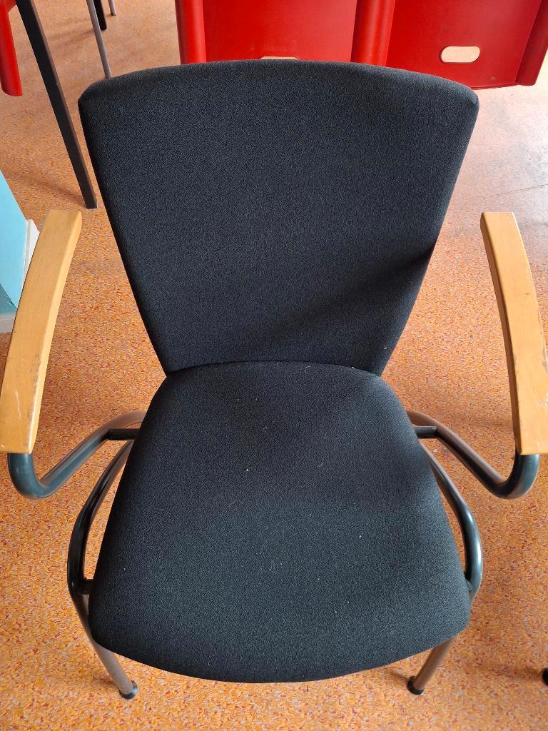 Stoelen GRATIS af te halen