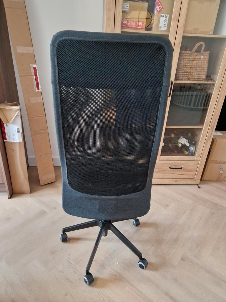 Ikea bureaustoel Markus donkergrijs