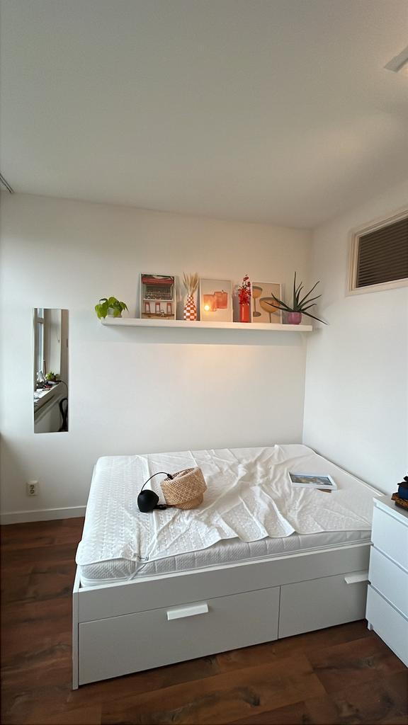 IKEA bed Brimnes 140x200