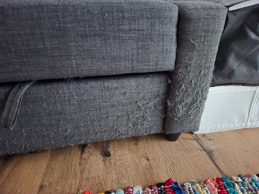 FREE IKEA Friheten corner sofa bed – PICK UP TODAY
Grey IKEA
