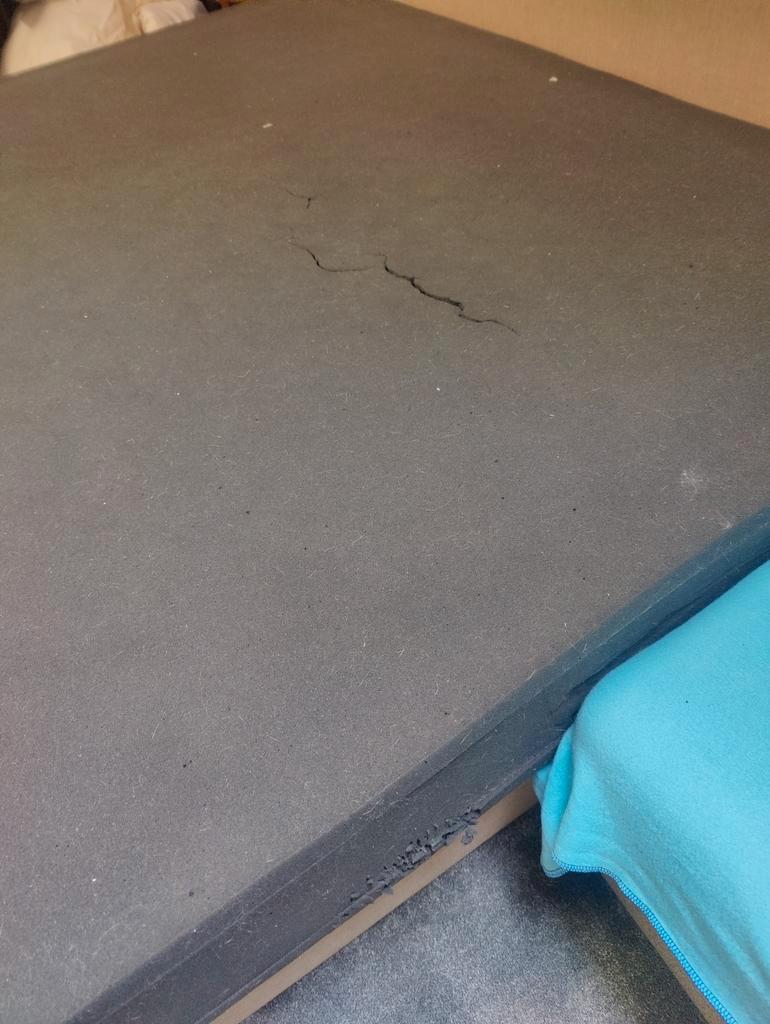 Boxspring 180x200 met traagschuim matras - Gratis ophalen