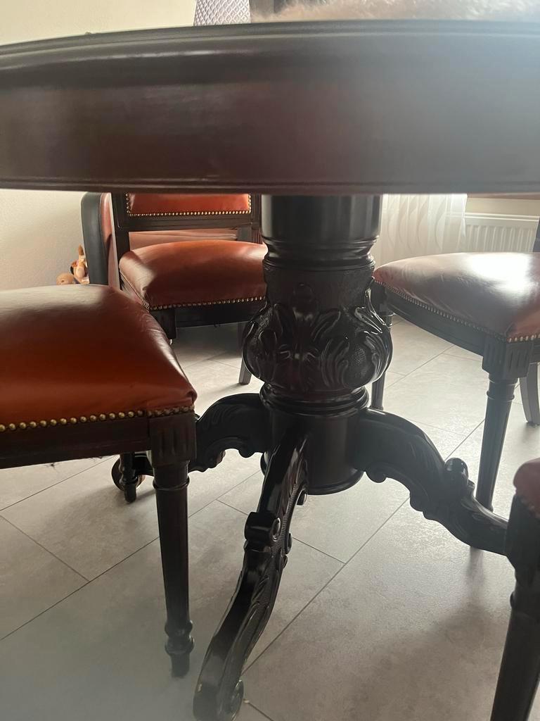 Gratis Kersenhouten Eethoek met Leren Stoelen