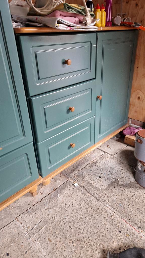 Gratis afhalen kast en commode