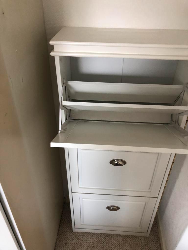 *GRATIS*. Schoenen kast