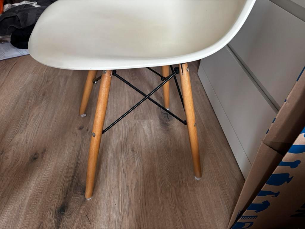 Witte stoel - gratis!!