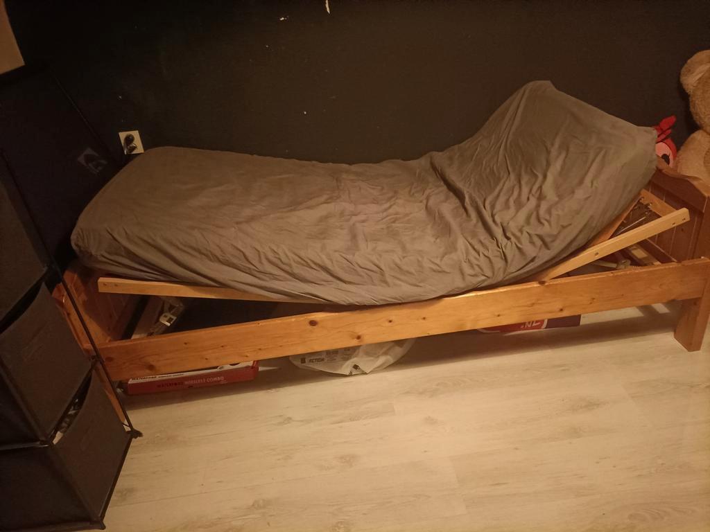 Houten Eenpersoonsbed