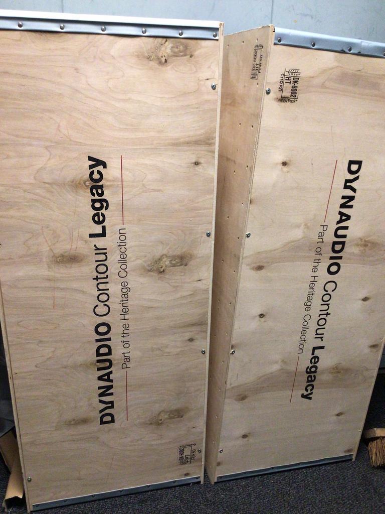 Dynaudio Contour Legacy kisten GRATIS