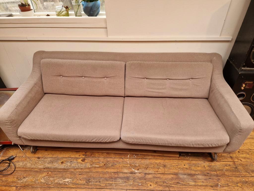 Grijze stoffen bank - Grey Sofa