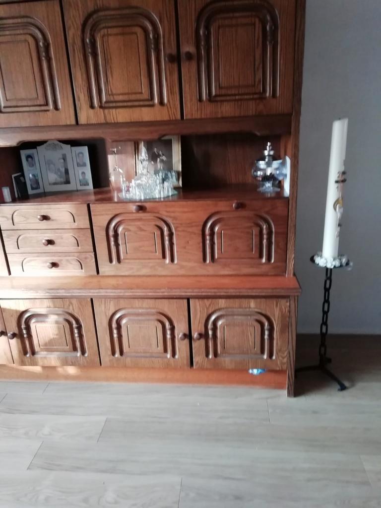 Mooie eikenhouten kast - gratis af te halen!