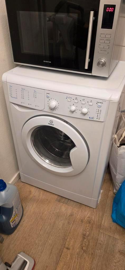 Indesit IDWC6145 was/droog combi