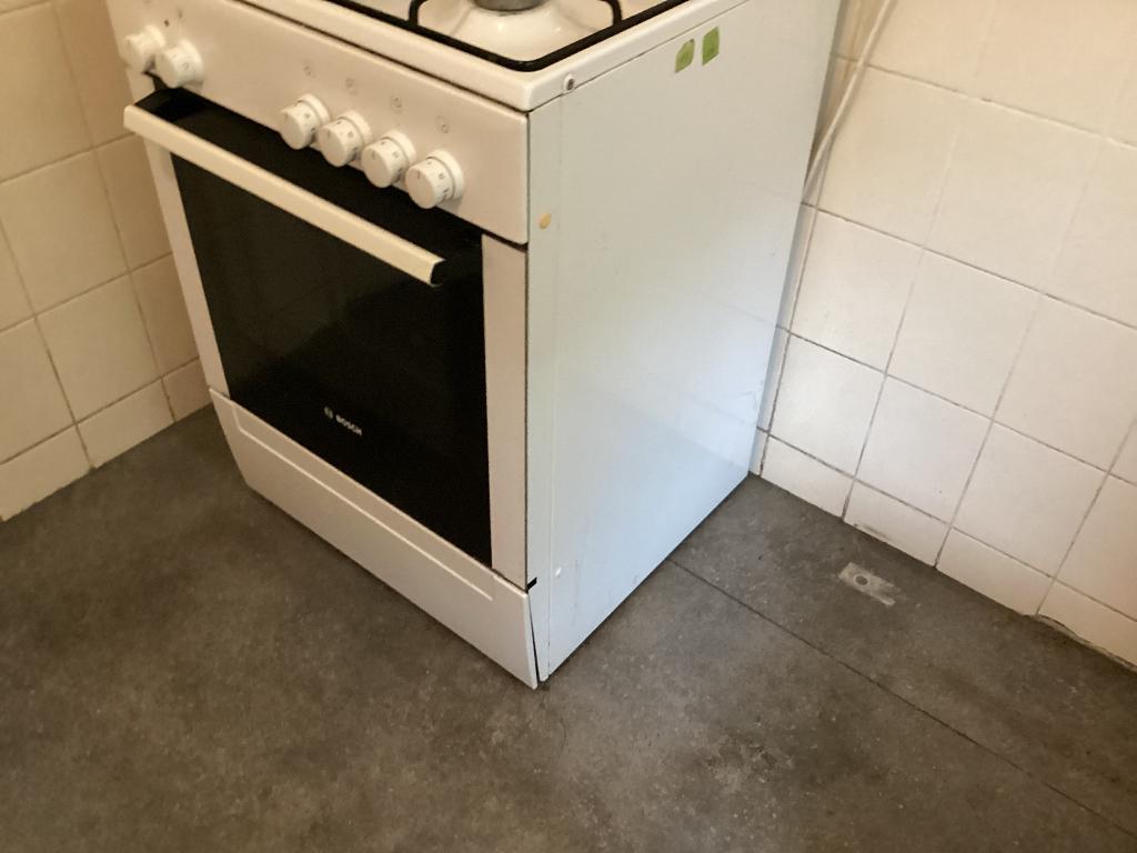 Gasfornuis wit bosch GRATIS